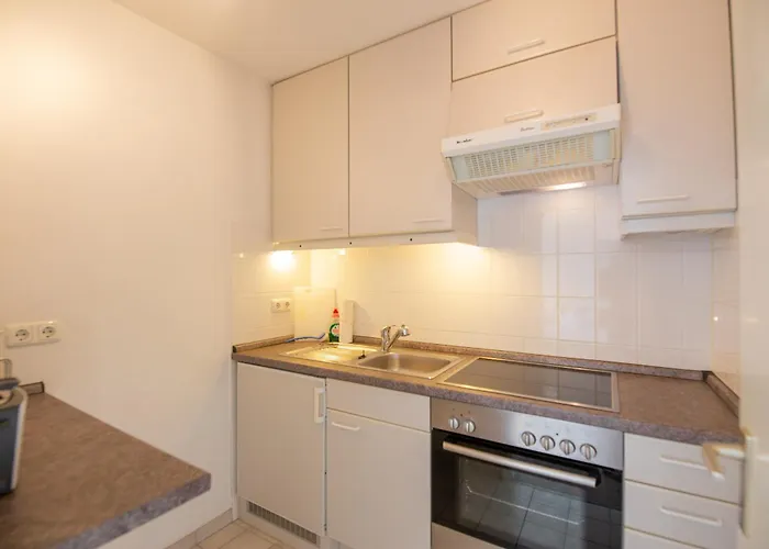 Strandgefluester * Sellin (Rugen)